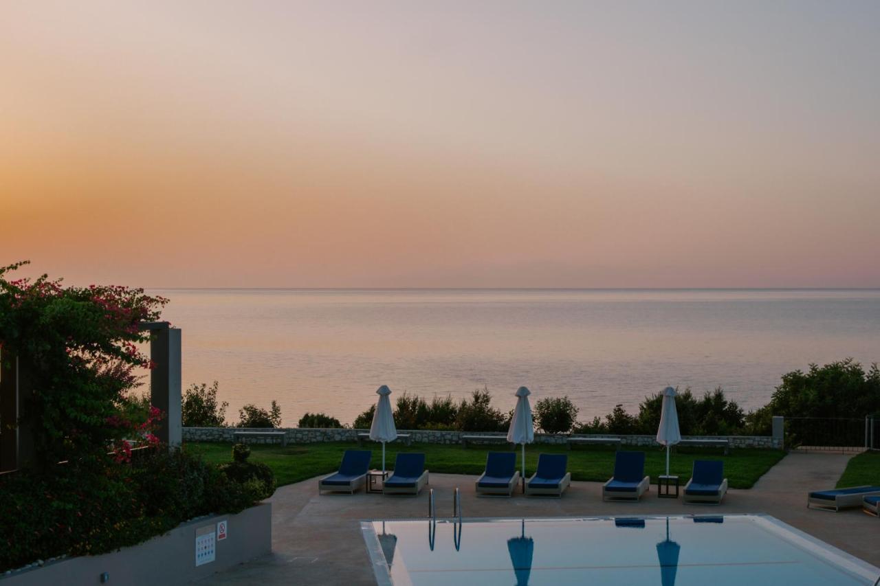Blue Jasmine Hotel Skala  ภายนอก รูปภาพ