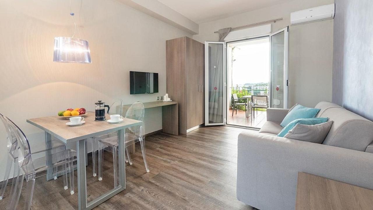 Blue Jasmine Hotel Skala  ภายนอก รูปภาพ