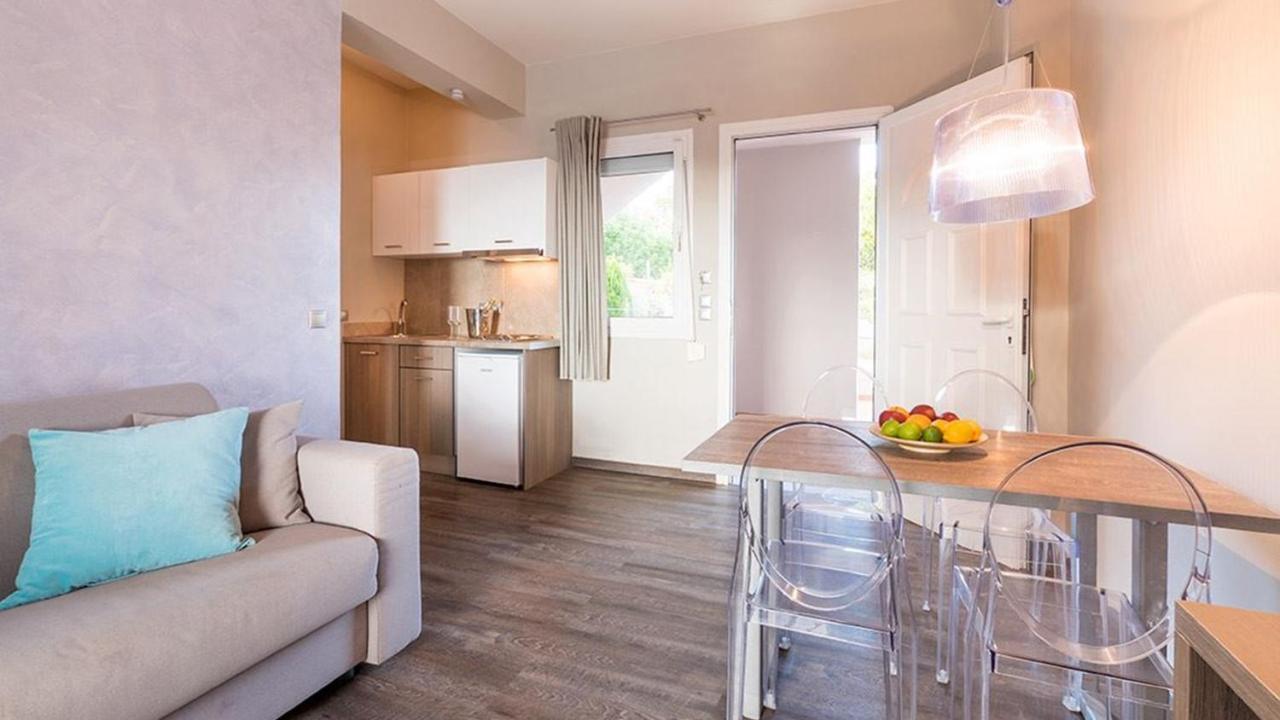 Blue Jasmine Hotel Skala  ภายนอก รูปภาพ