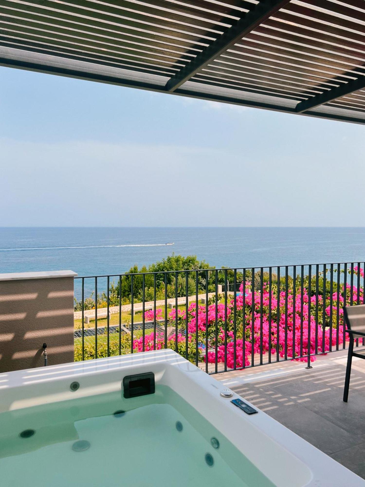 Blue Jasmine Hotel Skala  ภายนอก รูปภาพ