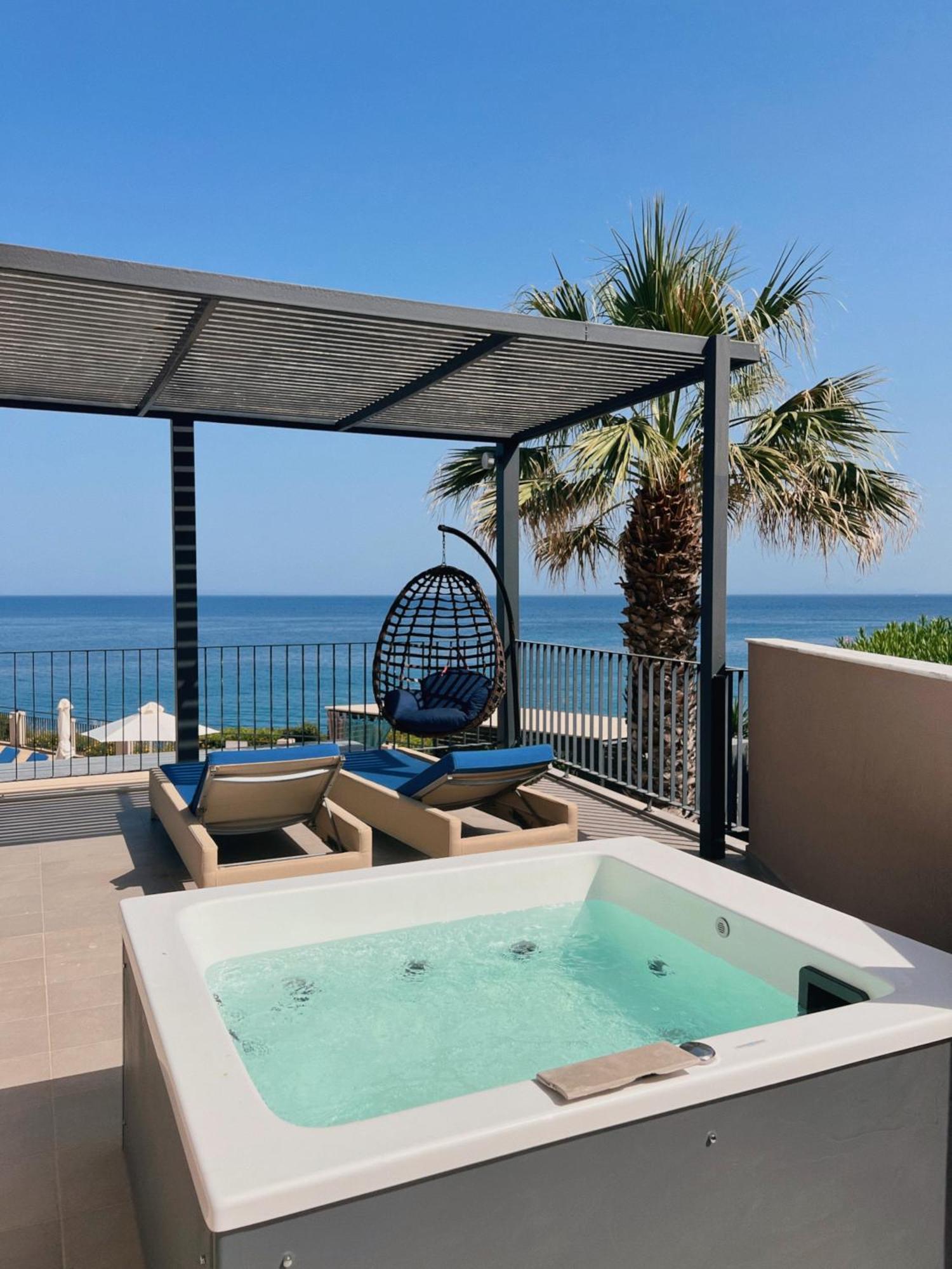Blue Jasmine Hotel Skala  ภายนอก รูปภาพ